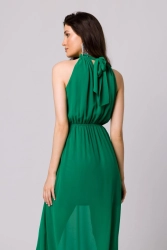 Długa sukienka szyfonowa z dekoltem halter zielona