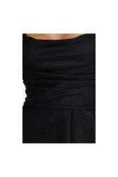 Długa suknia wieczorowa rozkloszowana na ramiączkach czarna