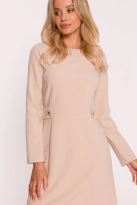 Elegancka sukienka trapezowa z patkami w talii beżowa