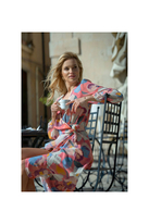 Zwiewna sukienka szyfonowa kopertowa z wiązaniem pastelowa