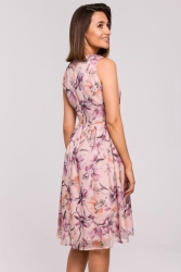 Sukienka szyfonowa w kwiaty bez rękawów dekolt V różowa