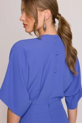 Elegancki kombinezon damski z kopertowym dekoltem niebieski