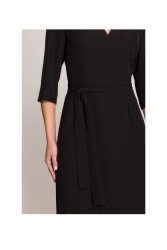 Elegancka sukienka midi z dekoltem V i rozcięciem czarna