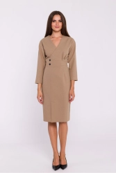 Elegancka sukienka ołówkowa z zaznaczoną talią czarna