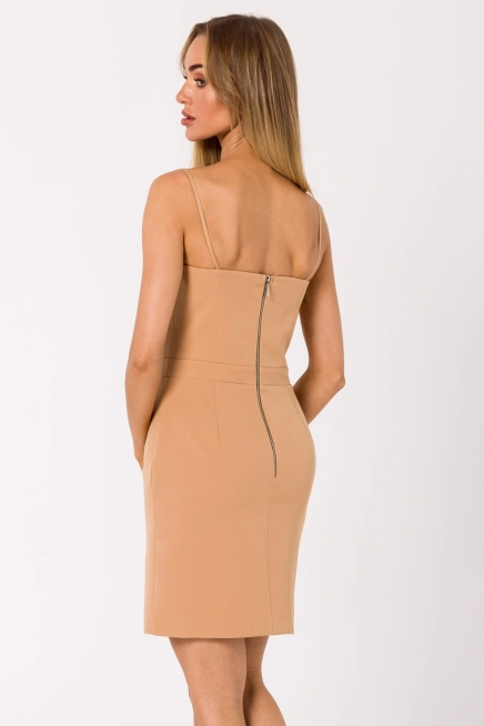 Sukienka koktajlowa ołówkowa mini na ramiączkach beżowa