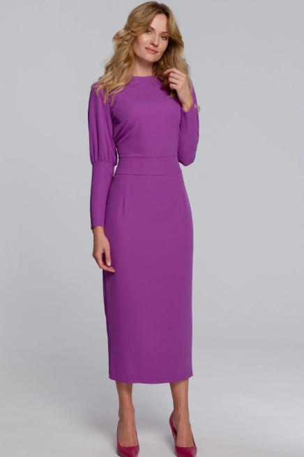 Elegancka ołówkowa sukienka z odkrytymi plecami fuksja
