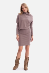 Bawełniana ołówkowa sukienka z dzianiny zbluzowana kakao
