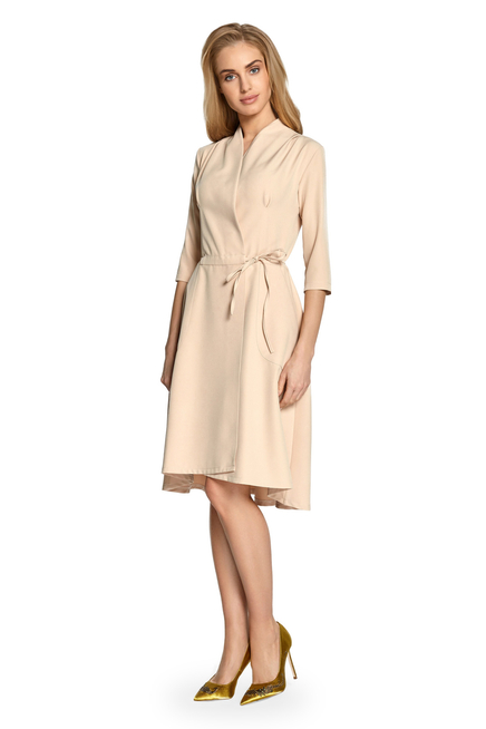 Sukienka trapezowa kopertowa midi z paskiem i kieszeniami beżowa