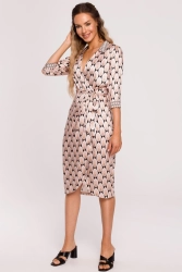 Satynowa sukienka kopertowa z dekoltem V i wiązaniem beżowa