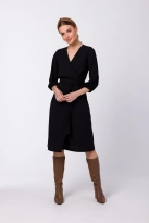 Sukienka elegancka kopertowa z bufiastymi rękawami czarna