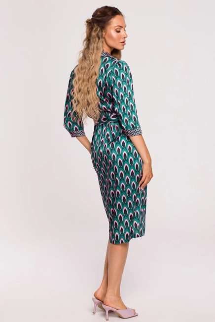 Satynowa sukienka kopertowa z dekoltem V i wiązaniem zielona