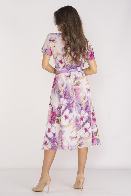 Zwiewna sukienka szyfonowa rozkloszowana w kwiaty