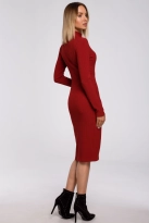 Sukienka dzianinowa midi z golfem dopasowana ceglasta tuba 