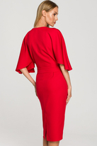 Sukienka elegancka ołówkowa z szerokimi rękawami czerwona z pelerynką
