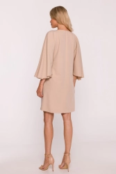 Elegancka sukienka trapezowa z bufiastymi rękawami beżowa