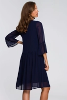 Sukienka wieczorowa szyfonowa z falbanami i dekoltem V granatowa