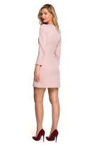 Elegancka sukienka trapezowa z bufiastymi rękawami krótka pudrowy róż