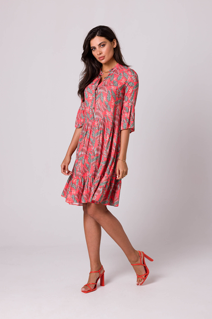 Sukienka rozkloszowana z falbaną z nadrukiem koszulowa