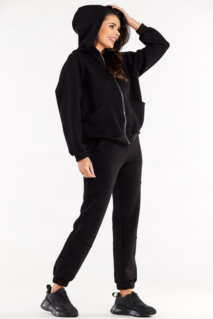 Luźna bluza z kapturem rozpinana z kieszeniami czarna