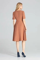 Rozkloszowana sukienka midi z dekoltem V brązowa