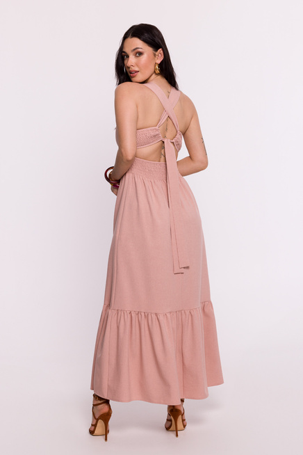 Długa sukienka z odkrytymi plecami i falbaną różowa