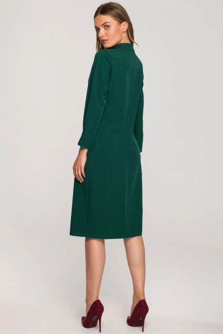 Sukienka elegancka pudełkowa z zaszewkami zielona