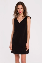 Sukienka trapezowa mini dekolt V i szerokie ramiączka czarna