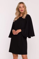 Elegancka sukienka trapezowa z bufiastymi rękawami czarna