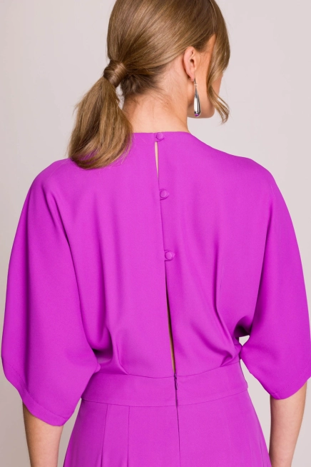 Elegancki kombinezon damski z kopertowym dekoltem fioletowy