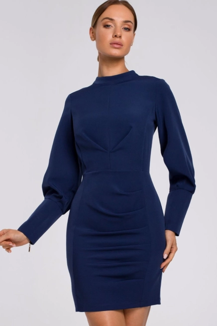 Marszczona sukienka z bufiastymi rękawami granatowa
