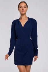 Elegancka kopertowa sukienka mini z drapowaniem granatowa