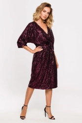 Sukienka cekinowa midi z wiązaniem kopertowy dekolt bordowa