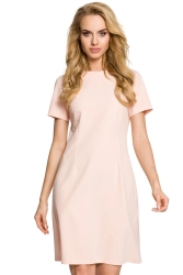 Sukienka trapezowa z kontrafałdą i dekoltem z tyłu różowa