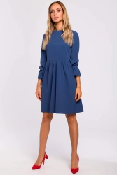 Sukienka oversize rozkloszowana z falbaną na dole niebieska