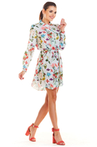 Koszulowa sukienka w kwiaty szmizjerka z kołnierzykiem i paskiem ecru