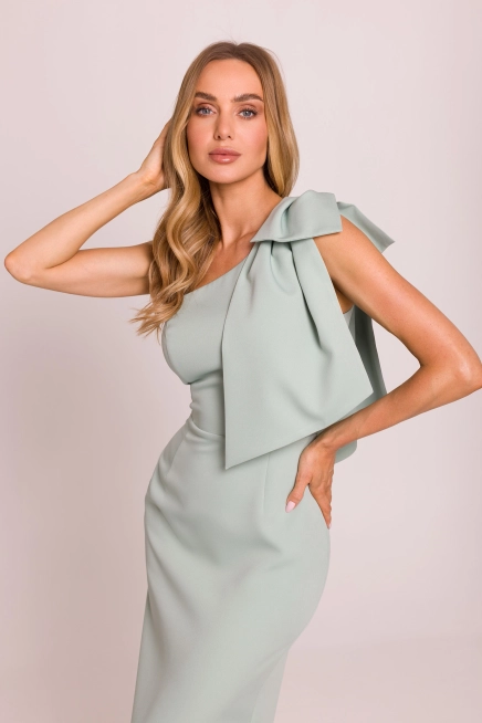 Elegancka sukienka ołówkowa na jedno ramię z kokardą miętowa
