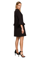 Elegancka sukienka trapezowa z bufiastymi rękawami z falbanami czarna