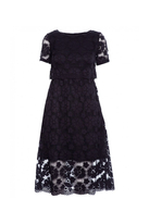 Sukienka wieczorowa koktajlowa koronkowa lekko rozkloszowana czarna
