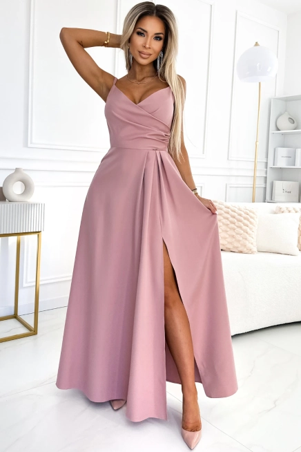 Długa sukienka na wesele rozkloszowana na ramiączkach pudrowy róż