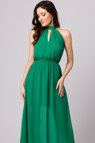 Długa sukienka szyfonowa z dekoltem halter zielona