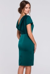 Sukienka wieczorowa satynowa z dekoltem na plecach zielona