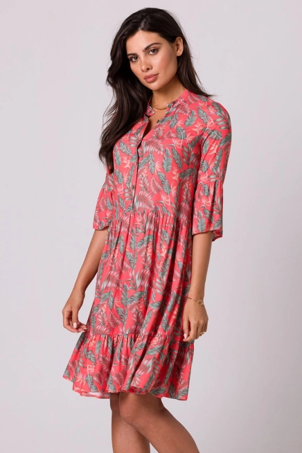 Sukienka rozkloszowana z falbaną z nadrukiem koszulowa