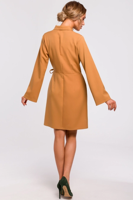 Sukienka żakietowa kopertowa z kołnierzem wiązaniem brązowa