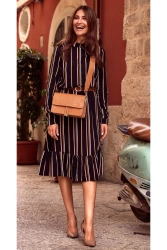 Sukienka boho w paski z falbaną i paskiem brązowa wiskoza