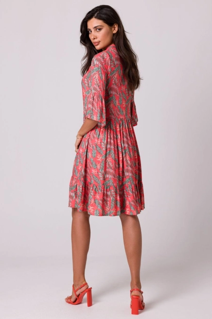 Sukienka rozkloszowana z falbaną z nadrukiem koszulowa