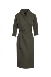 Elegancka sukienka biznesowa kopertowa z paskiem zielona