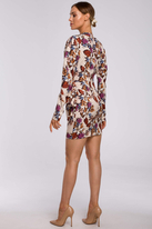 Elegancka sukienka z drapowaniem dekoltem V i modnym nadrukiem