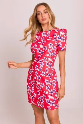 Elegancka sukienka trapezowa mini czerwona