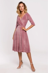 Sukienka welurowa rozkloszowana kopertowa dekolt V różowa