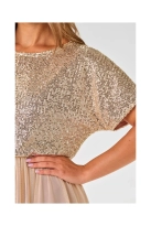 Koktajlowa sukienka na wesele rozkloszowana z cekinami beż